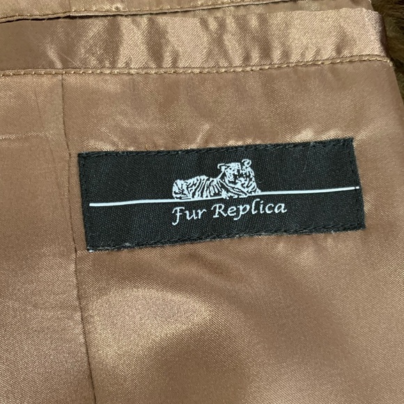 Pamela McCoy Faux Fur Brown Tiger Stripe Pattern, Size 2X - Picture 5 of 5